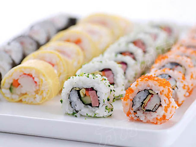 Bộ Dụng Cụ Làm Sushi 10 Món Chế Biến Sushi Thật Dễ Dàng